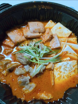 김해내외동김치찜 배달맛집 토핑폭탄김치찜&김치찌개 김해내외점