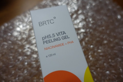 겉촉속촉 필링젤, BRTC 약산성 비타 필링젤로 피부장벽 보호하기:-)