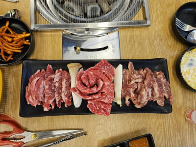 안산 초지동고기맛집 가성비 좋은 품육 초지점