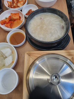 구래맛집 든든한 한 끼 큰집한우사골곰탕