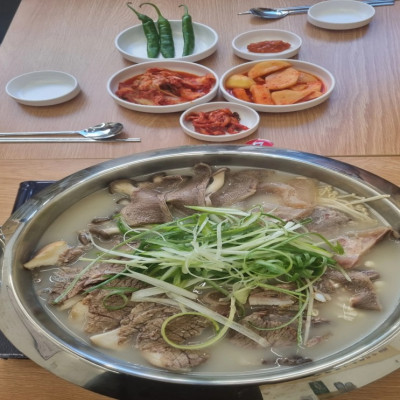 구래곰탕 구래곰탕맛집 가마솥에 고은 진한 한우사골 큰집한우사골곰탕 추천 합니다