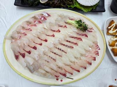 [강원] 속초횟집 대포항횟집 속초맛집 가볼만한곳 감성돔 도다리 , 욱이네영주활어