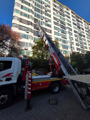 경북사다리차 이삿짐 옮길때 편하게 옮길 수 있는 철이사다리차