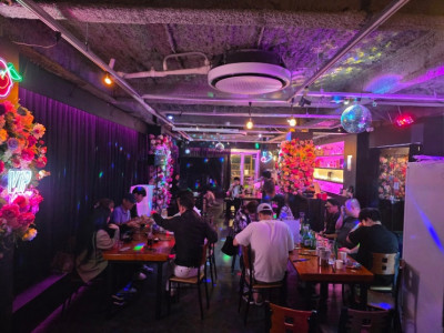 이천술집추천! 노래 부르며 테라스에서 한잔 가능한 이색 감성 술집 뮤직뱅크